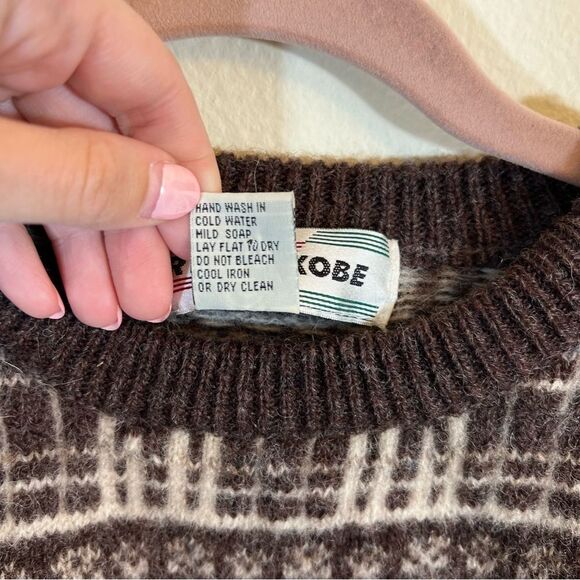 ✨ Crysal Kobe Women’s Brown Shetland Wool Sweater Crew Neck Fair Isle Pattern S - Picture 7 of 10